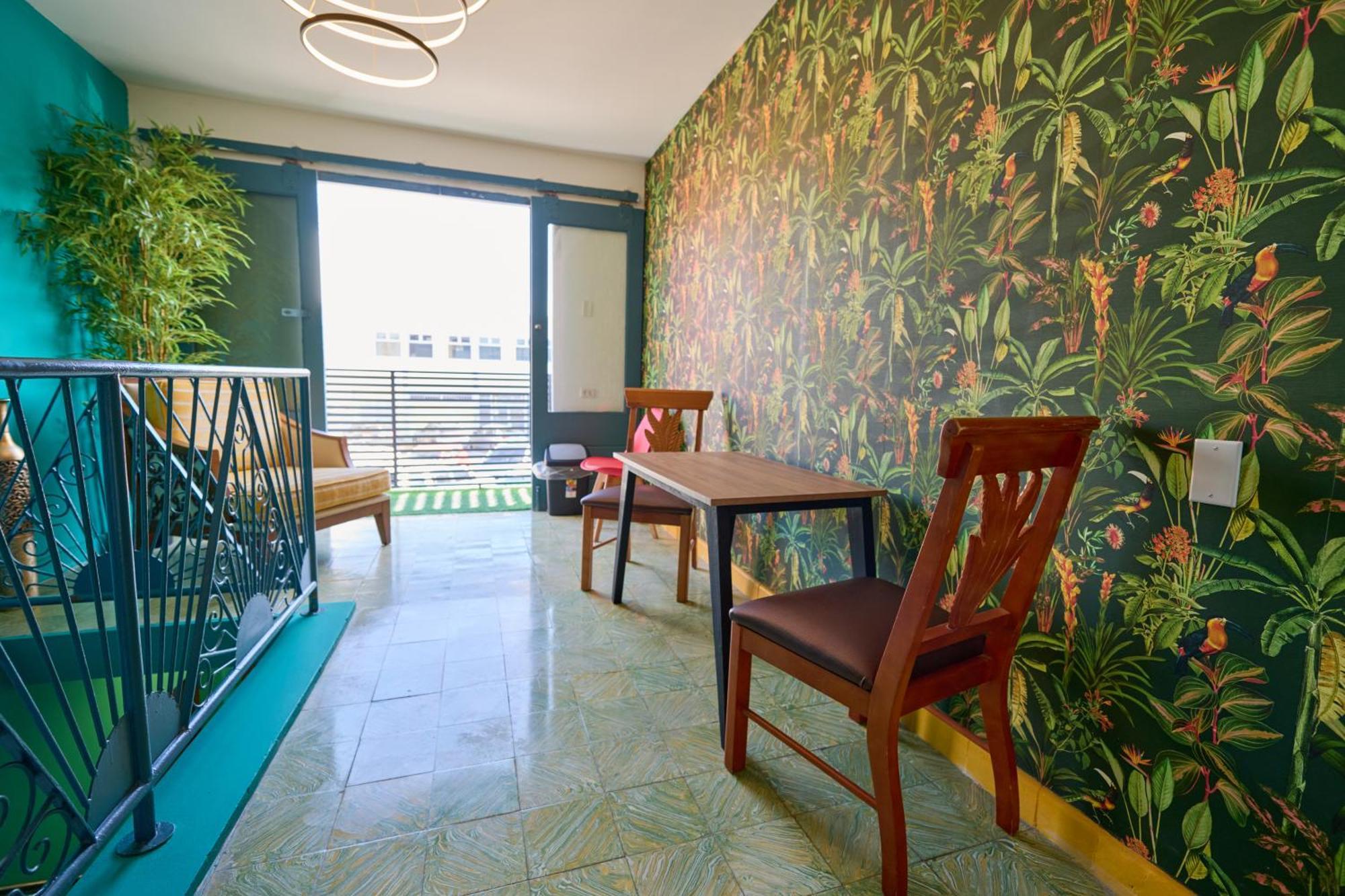 אורנג'סטאד Central Boutique Hotel מראה חיצוני תמונה