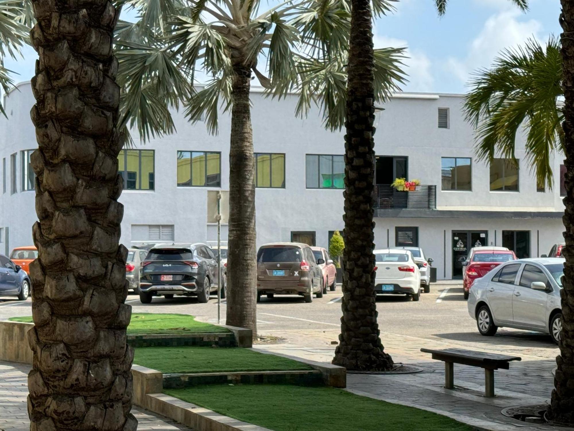 אורנג'סטאד Central Boutique Hotel מראה חיצוני תמונה